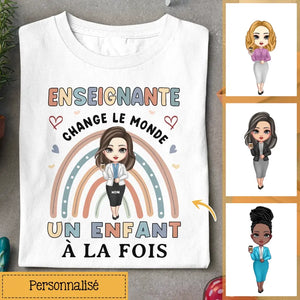 T-shirt personnalisé pour professeure| Rentrée scolaire 2023 | Enseignante Change le monde