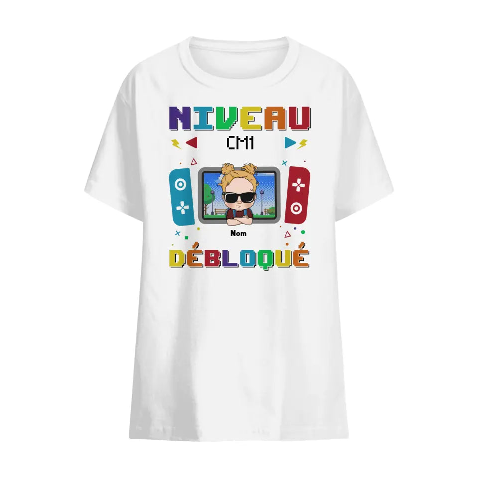 t shirt personnalise pour enfant rentree scolaire 2023 niveau debloque t shirt blanc